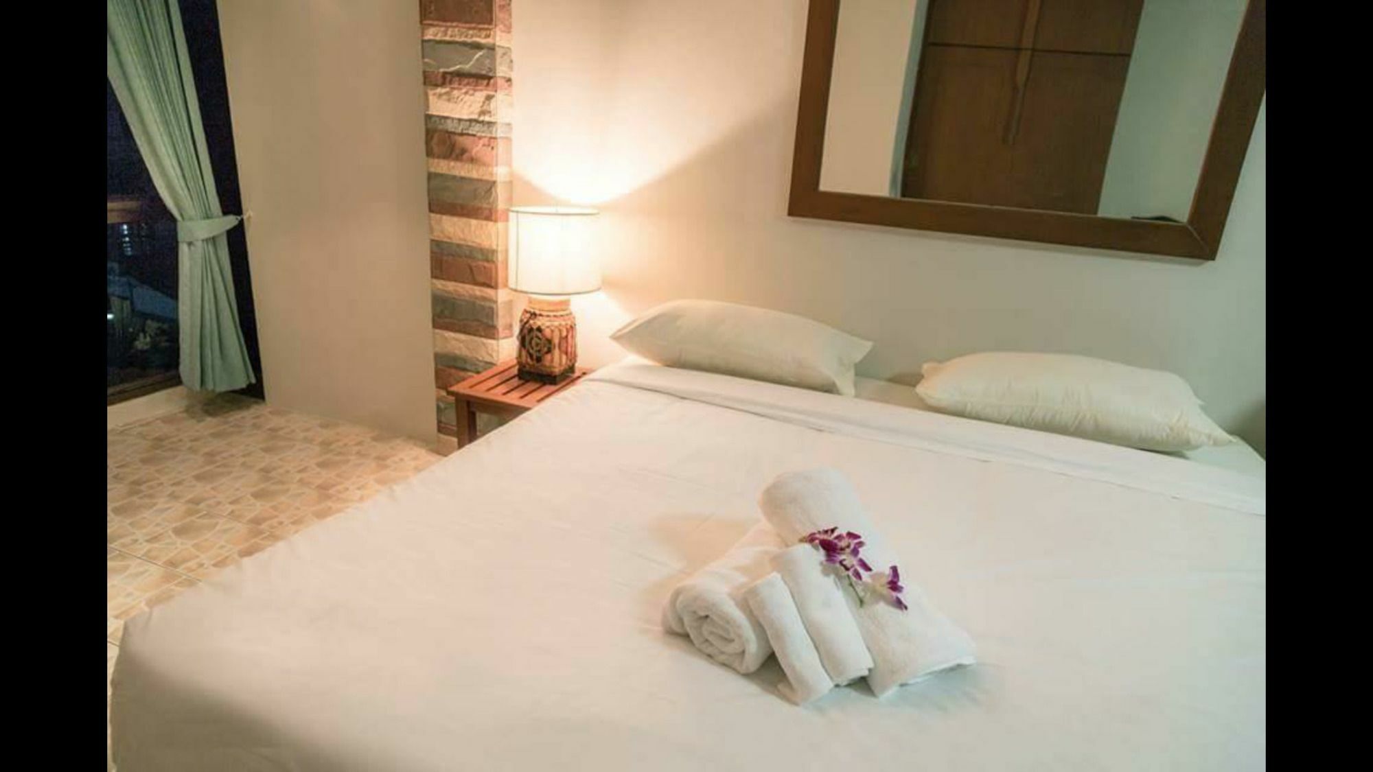 Avenue Beach Hotel Jomtien Beach Zewnętrze zdjęcie