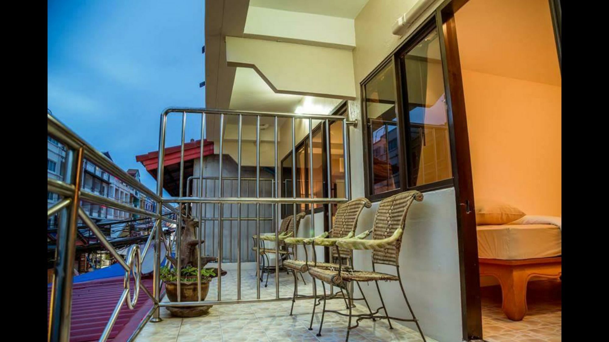 Avenue Beach Hotel Jomtien Beach Zewnętrze zdjęcie