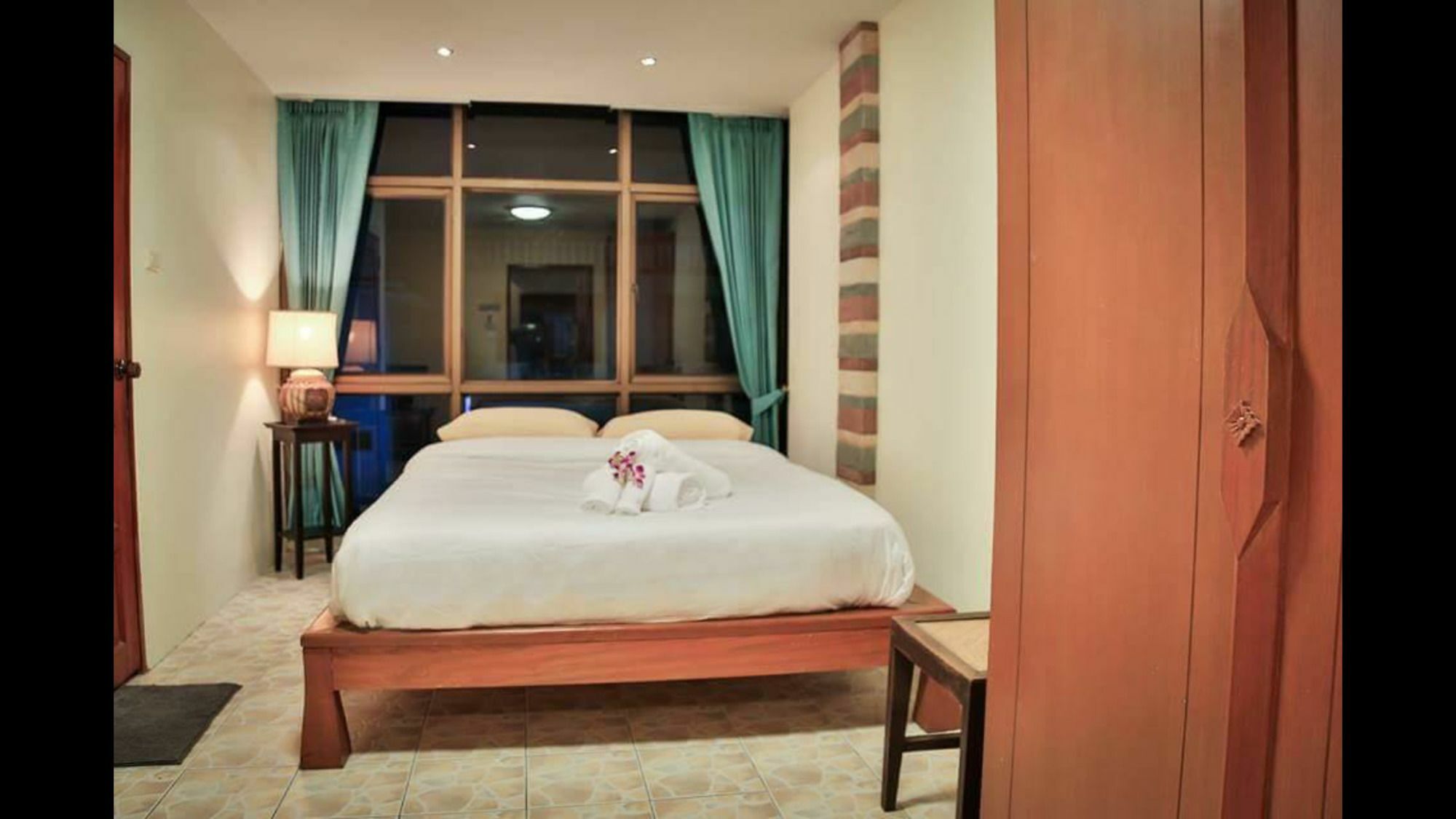 Avenue Beach Hotel Jomtien Beach Zewnętrze zdjęcie